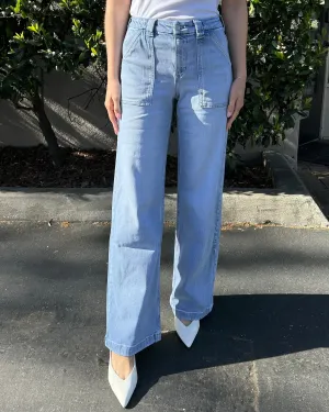 High Rise Wide Leg Jeans - Light Wash