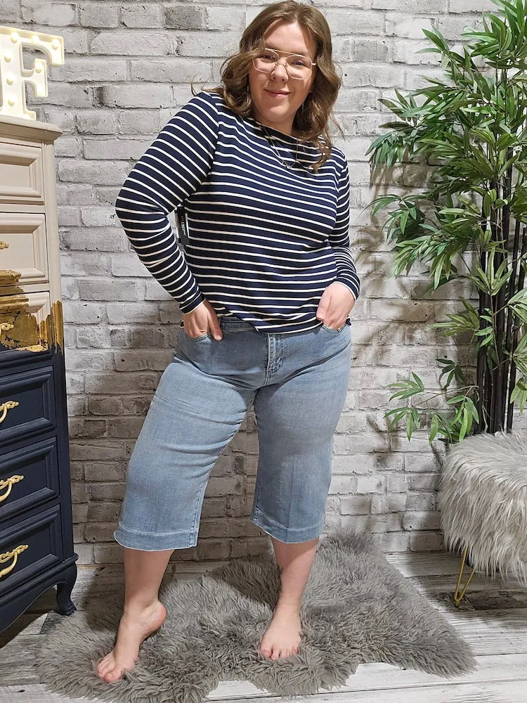 High Waist Wide Leg Cropped Jeans