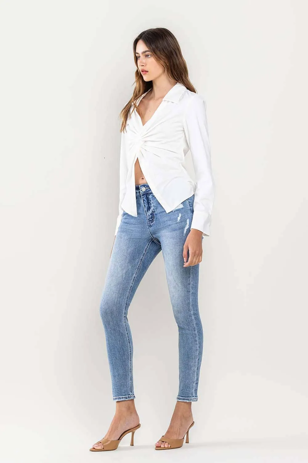 Iris's Skinny Jeans - Med/Light Wash