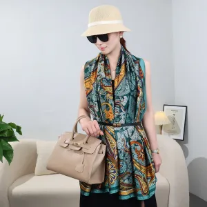 Lake Blue Paisley Pattern Floral Design Women's Satin Silk Scarf