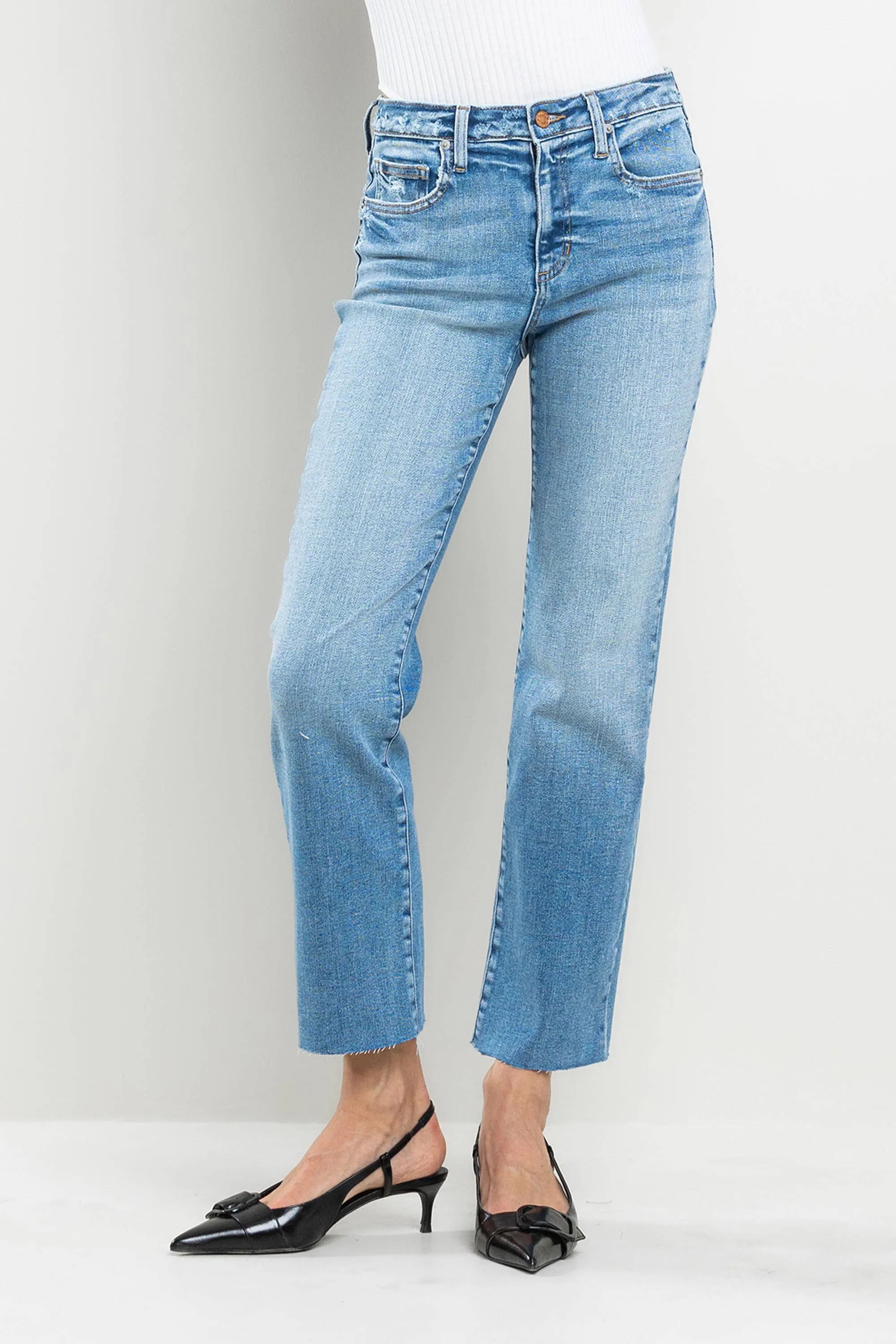 Paris's HR Slim Straight - Medium Wash
