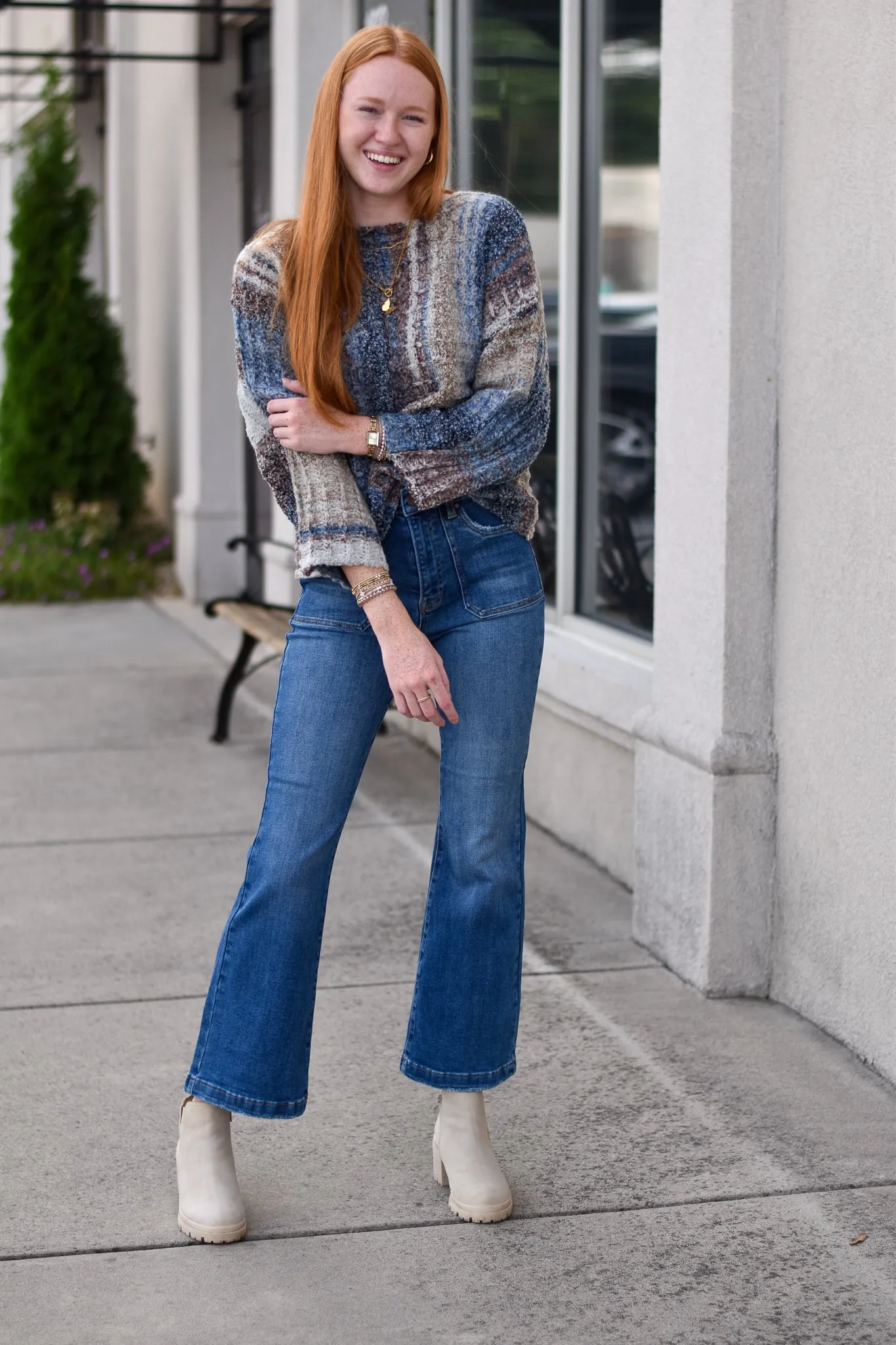 Risen Ankle Flare Jeans