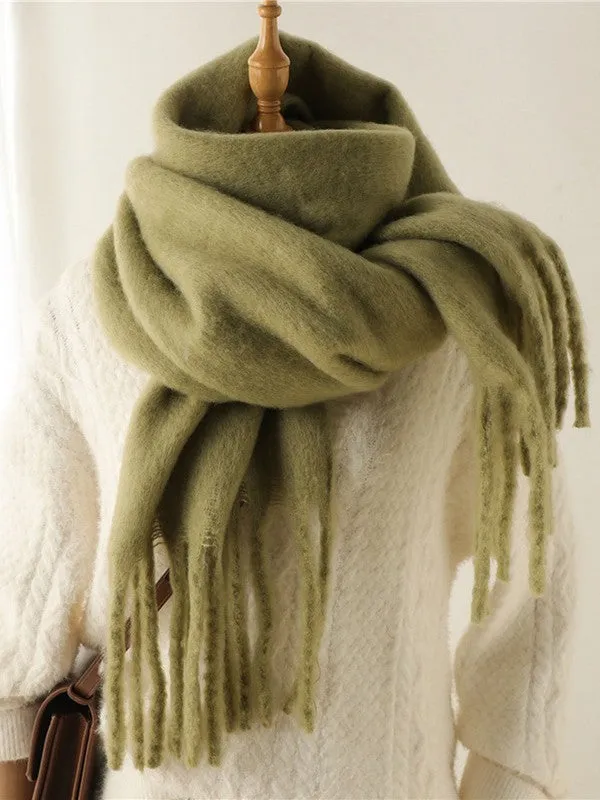 Snowy Plush Scarf